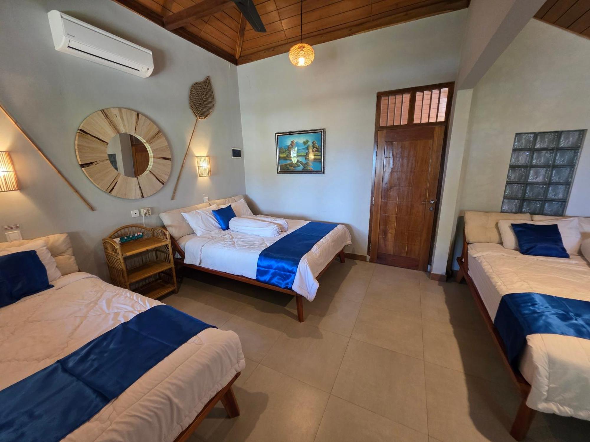 Istana Ombak Eco Resort Pacitan Exterior foto